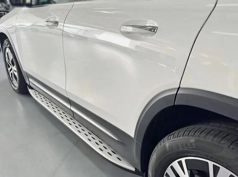 قطعتان من لوحات الجري لبنز GLB 2020-2025 مجموعة كاملة من الخطوات الجانبية للسيارة Nerf Bar ترقية جديدة لوحة سوداء وفضية مع جزيئات مضادة للانزلاق (للمركبات المخصصة فقط) in Saudi Arabia
