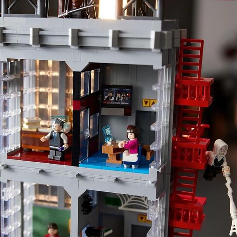 Lego Marvel Super Heroes Playset, from 16 Years - Daily Bugle 76178 in Saudi Arabia