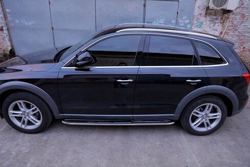 2Pcs LED Running Boards for Volkswagen VW ID.4 2020-2025 - Durable Aluminum Side Steps with Dynamic Light Effects and Cool Visual Design - Weather-Resistant Construction in Saudi Arabia