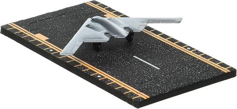 B-2 Stealth Bomber (فضية) مع مدرج قابل للتوصيل in Kuwait