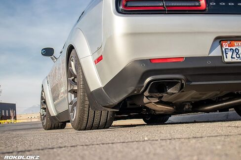 RokBlokz Splash Guards لـ 2018-2021 دودج تشالنجر وايد بودي - مجموعة من 4 واقيات سبلاش للأمام والخلف - ألوان متعددة متاحة للتخصيص (واقي سبلاش، أحمر مع نقش) in Kuwait