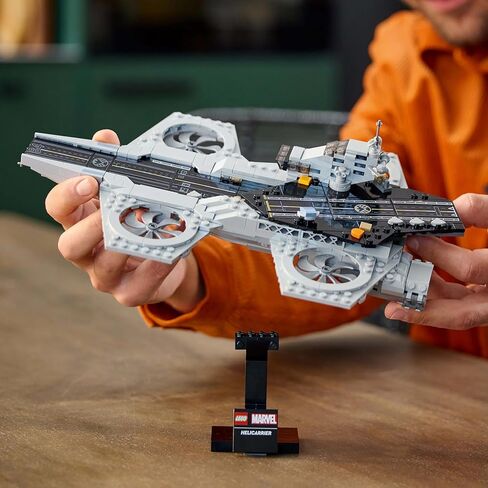 Lego 76295 Avengers Helicarrier 509 Pieces Marvel Infinity Saga in Saudi Arabia