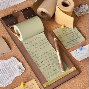 لوحة مذكرات مثبتة على الحائط بتصميم عتيق مع لفة خضراء داكنة طبيعية - مفكرة ذات حافظة ريفية، لوحة كتابة قابلة للتمزيق للملاحظات والقائمة والمطبخ والمقهى وديكور المكتب المنزلي in Kuwait