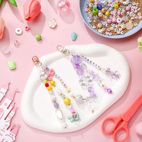 630 Pcs Christmas Beaded Charms Keychain Making Kit DIY Crafts Adjustable Letter Strings Keychain Gift Alphabet Jewelry Key Ring Bag Charms Backpack Accessories for Women Party Favor in Saudi Arabia