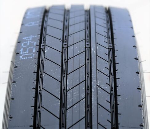 Venom Power Primo Hauler All Steel Heavy Duty Premium Trailer Radial Tire-ST235/85R16 235/85/16 235/85-16 132/127M Load Range G LRG 14-Ply BSW Black Side Wall in Saudi Arabia
