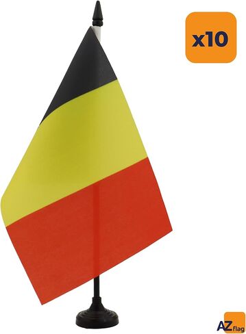 AZ FLAG Hungary Table Flag 4'' x 6'' - Hungarian Desk Flag 15 x 10 cm - Black Plastic Stick and Base in Kuwait