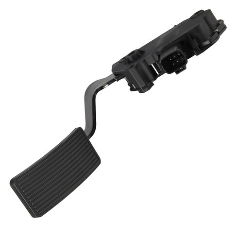 دواسة مسرع متوافقة مع 2005-2007 Ford F-250 Super Duty F-350 Super Duty F-450 Super Duty F-550 Super Duty يستبدل #699-136 in Kuwait