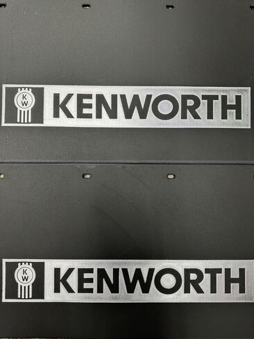 شبه شاحنة متوافقة مع اللوحات الطينية الأمامية من Kenworth مقاس 24 × 14 بشعار أسود وفضي، زوج واحد in Saudi Arabia