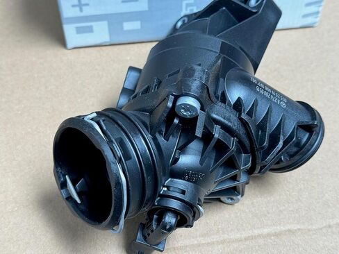 Mercedes-Benz 276 200 05 15, Engine Coolant Thermostat Housing in Saudi Arabia