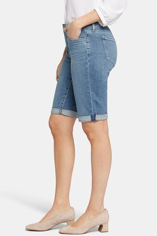 NYDJ Women's Briella Shorts Roll Cuff, Gold Coast in Saudi Arabia