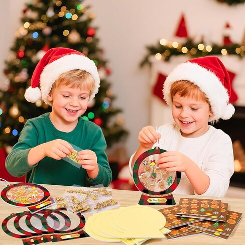 مجموعة B1ykin Christmas Shaking Globe Craft Kit - 12 قطعة من أفراد العائلة DIY بأسماء زينة معلقة على شكل كرة ثلجية مع قلم تحديد ماسي لامع، ديكور حفلة شجرة عيد الميلاد للأنشطة المدرسية المنزلية (خبز الزنجبيل) in Kuwait