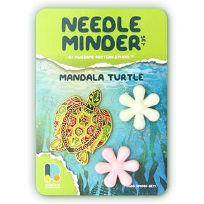 مجموعة أدوات ضبط الإبرة الرائعة من ستوديو - أداة ضبط الإبرة المغناطيسية على شكل سلحفاة ماندالا + 2 خيط إبرة. دبوس المينا للغرز المتقاطعة والتطريز والحرف اليدوية in Kuwait