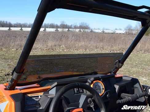 SuperATV نصف زجاج أمامي للخدمة الشاقة لـ Polaris RZR 900 / S 900/4 900 (2015-2020) | بولي كربونات شفاف بسمك 1/4 بوصة أقوى 250 مرة من الزجاج وأقوى 25 مرة من الأكريليك | صنع في الولايات المتحدة الأمريكية in Kuwait