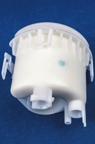 WAJ fuel filter 23300-31140 for Lexus GS, IS and for Toyota Crown Majesta Mark X- in Saudi Arabia