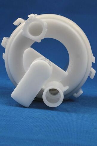 WAJ fuel filter tank is suitable for Nissan AD, Elgrand, Liberty, Prairie, Wingroad- in Saudi Arabia