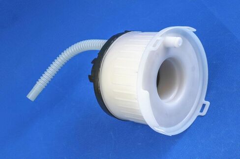 واج فلتر الوقود ZY08-13-35XF لمازدا 3 سلسلة BK [2003-2009] هاتشباك- in Saudi Arabia