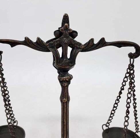 CraftTR Justice Scales Decor, Sculptures Home Decor, Greek Mythology Decor, Lawyer Gifts For Women, Goddess Statue, Statues For Home Decor, Lady Justice Figurine, Sculptures Home Decor Modern in Saudi Arabia