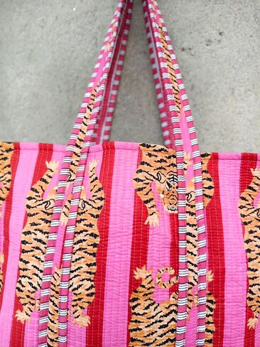 Tote Bag For Women Quilted Shoulder Purse with Inner Pocket Quilted Cotton Handprinted Reversible Large Multicolor Tote Bag in Saudi Arabia