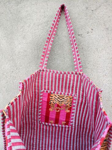 Tote Bag For Women Quilted Shoulder Purse with Inner Pocket Quilted Cotton Handprinted Reversible Large Multicolor Tote Bag in Saudi Arabia