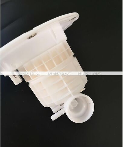 Quality Fuel Filter A1714700990 Fits For 07-09 Mercedes MB CL550 S550 in Saudi Arabia