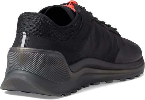 حذاء رياضي للسفر من هانتر للنساء - جزء علوي من النايلون والشبك ومقاس عادي مع إغلاق برباط in Kuwait