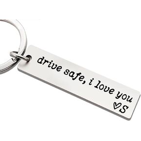 ZEARPT Drive Safe I Love You Keychain، سلسلة مفاتيح أولية للأزواج، سلسلة مفاتيح من الفولاذ المقاوم للصدأ، للزوج، الصديق، الابن، له، هدايا الزفاف الأولية المخصصة (الأولي أ) in Kuwait