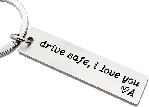 ZEARPT Drive Safe I Love You Keychain، سلسلة مفاتيح أولية للأزواج، سلسلة مفاتيح من الفولاذ المقاوم للصدأ، للزوج، الصديق، الابن، له، هدايا الزفاف الأولية المخصصة (الأولي أ) in Kuwait