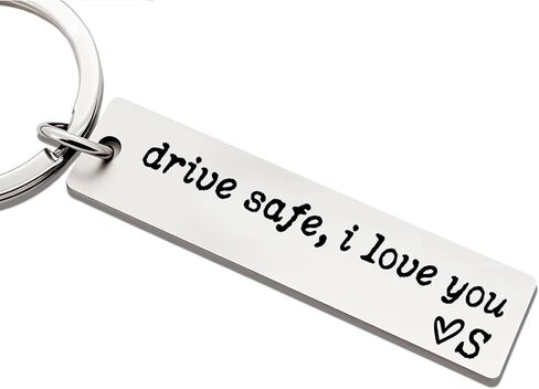 ZEARPT Drive Safe I Love You Keychain، سلسلة مفاتيح أولية للأزواج، سلسلة مفاتيح من الفولاذ المقاوم للصدأ، للزوج، الصديق، الابن، له، هدايا الزفاف الأولية المخصصة (الأولي أ) in Saudi Arabia