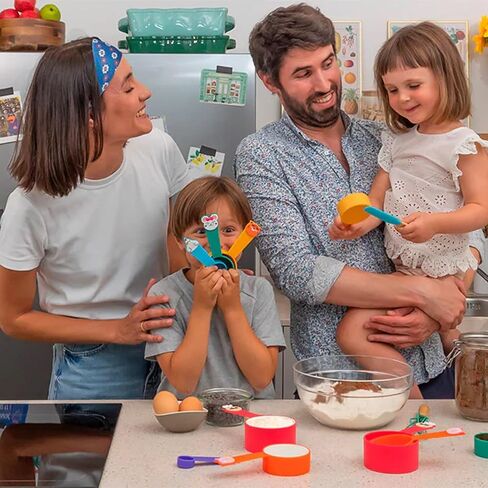 مجموعة أدوات الطبخ للأطفال من شيف كلوب - 5 قطع - أدوات سيليكون غير لاصقة مستوحاة من مونتيسوري، مقاومة للحرارة للأطفال والمبتدئين، أدوات مطبخ ممتعة للعطلات للطهي والخلط والخبز in Saudi Arabia