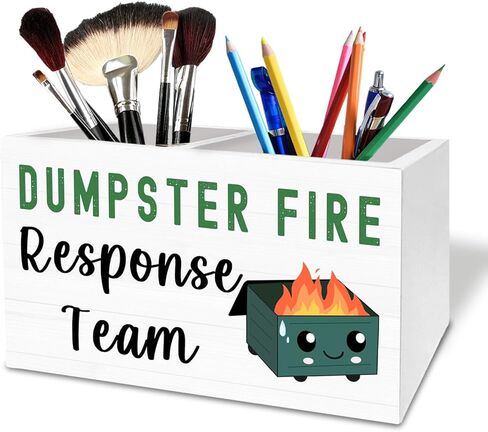 حامل أقلام إطفاء مضحك للمكتب، فريق الاستجابة للحريق، صندوق خشبي، ديكور مكتب لتزيين المكتب، منظم أقلام مكتب ساخر، هدايا مضحكة لزملاء العمل in Kuwait