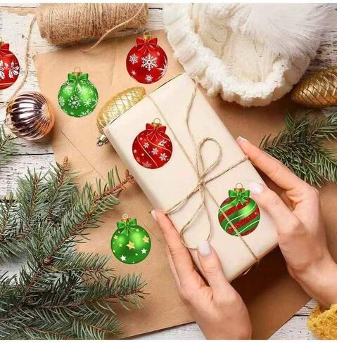 500 Merry Christmas Stickers, Christmas-Themed Sealed Label Stickers, Suitable for Gift Baking Packaging, Envelopes, Stationery Decoration(Green Plus red in Saudi Arabia