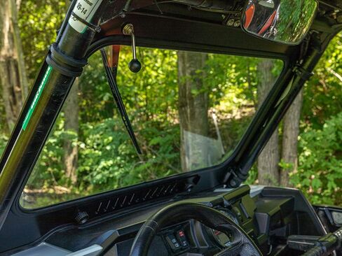 زجاج أمامي بفتحات تهوية SuperATV لـ 2014-2018 Polaris RZR XP 1000 / XP 4 1000 | زجاج أمان مصفح معتمد من وزارة النقل | تتضمن ممسحة يدوية in Saudi Arabia