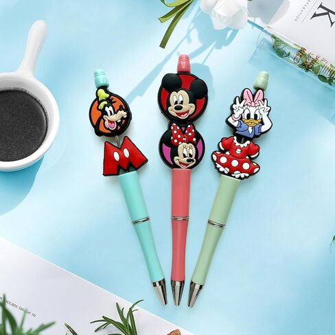 Hedbitoyo Cartoon Christmas Focal Silicone Beads, Cute Beads for DIY Crafts Jewelry Necklaces Bracelets Keychain Pen Making (C) in Saudi Arabia