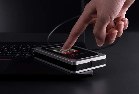 DataLocker DL4 FE محرك أقراص ثابتة مشفر بكلمة مرور سعة 2 تيرابايت، استخدام سهل مع توجيه الشاشة، AES 256، IP64 Dust، سلسلة توريد موثوقة ومتوافقة مع TAA، نظام تشغيل مستقل، USB-C/USB-A in Kuwait