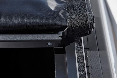 لير روليتوب | يناسب 2013-2022 Nissan Frontier مع سرير 5 أقدام مع أو بدون مسار | غطاء تونيو لسرير الشاحنة قابل للطي | 4R102 | ملف تعريف منخفض، قوي، سهل التثبيت لمدة 15 دقيقة in Kuwait