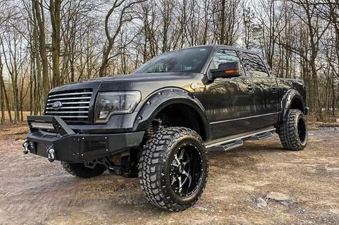 Rough Country 6" Suspension Lift Kit for 2011-2014 Ford F-150 4WD - 57530 in Kuwait