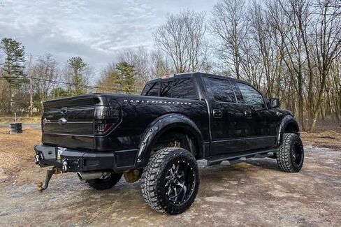 Rough Country 6" Suspension Lift Kit for 2011-2014 Ford F-150 4WD - 57530 in Kuwait