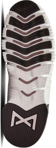 Nike Free Metcon 5 Women's Workout Shoes (DV3950-103, White/Fierce Pink/DEEP Royal Blue/Aquarius Blue) Size 11 in Saudi Arabia
