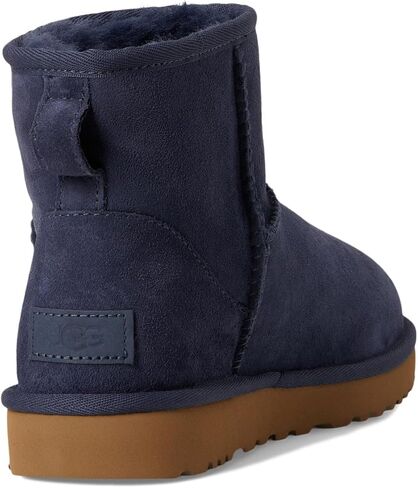 UGG Women's Classic Mini II Fashion Boot, Pale Smoke, 5 in Kuwait