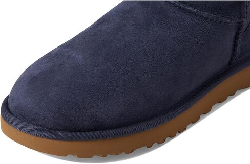 UGG Women's Classic Mini II Fashion Boot, Pale Smoke, 5 in Kuwait