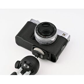 نصف حافظة كاميرا مصنوعة يدويًا من الجلد الأصلي لحقيبة كاميرا FUJIFILM X-E5/FUJIFILM X-E5 - طبقة علوية من جلد البقر + لوحة قاعدة معدنية (بني) in Kuwait