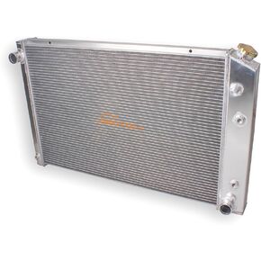 JOIUYOLJ Full Aluminum Radiator 3 Row with Fan Shroud Radiator For 1973-1991 Che vy GMC Che vrolet C/K 10/20/30 K5 C25 G2500 V1500 P35 Pickup Blazer Suburban V8 Engine in Kuwait