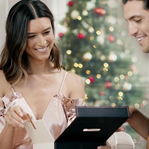 The Pearl Source 14K Gold 7.0-7.5mm AAA Quality Round Genuine White Japanese Akoya Saltwater Cultured Pearl Necklace in 18" Princess Length for Women in Kuwait