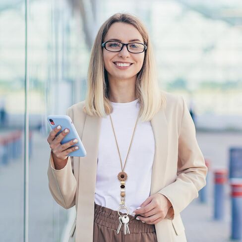حبل للمعلم على شكل زهرة قابلة للانفصال للمفاتيح، سلسلة المفاتيح، حامل شارة الهوية، حزام خرز من السيليكون على شكل زهرة الأقحوان، هدية رائعة للنساء والمعلم in Saudi Arabia