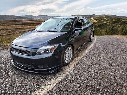 الشفة الأمامية الممتصة للصدمات متوافقة مع 2005-2010 Scion TC، النوع الرياضي PU Black Front Lip Spoiler Splitter من IKON MOTORSPORTS، 2006 2007 2008 2009 in Saudi Arabia