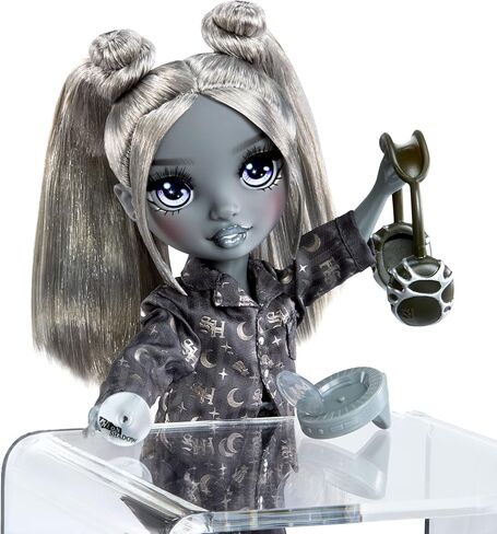 Shadow High Fashion Doll Sleepover- Luna (grey hair) in Saudi Arabia