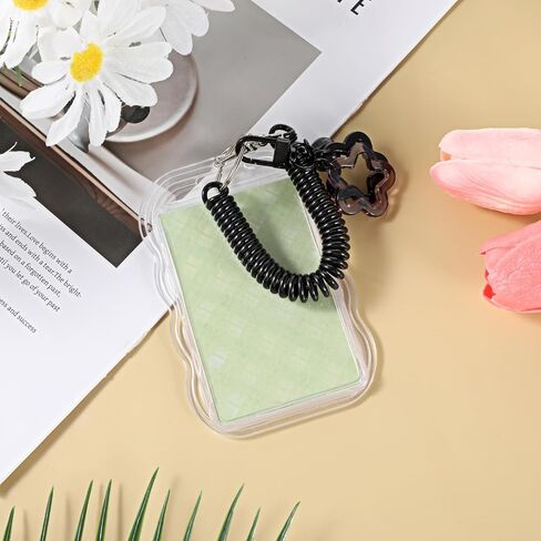 Photocard Holder Keychain Star Cute Transparent Photocard Holder Keychain, Cute Photo Card Protector with Star Pendant, Acrylic ID Badge Holders Locket Key Chain for Cards, Bus Pass in Saudi Arabia