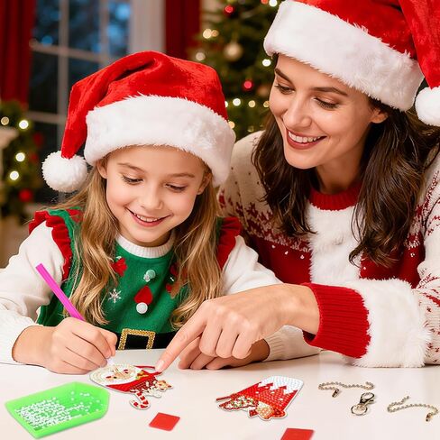 16 قطعة عيد الميلاد الماس الفن اللوحة سلسلة المفاتيح مجموعات 5D DIY الماس مفتاح سلسلة شنقا الحلي هدية عيد الميلاد العلامات شجرة ديكور اليدوية عيد الميلاد الماس الفن المعلقات لتغليف مهرجان عطلة in Kuwait