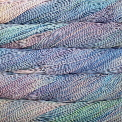 خيوط Malabrigo Ultimate Sock مصبوغة يدويًا (195 - أسود) in Kuwait