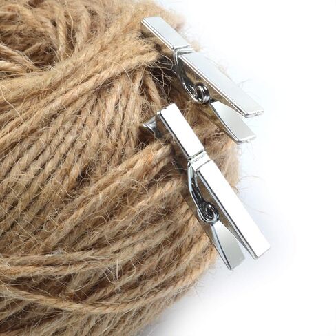 100 قطعة من المشابك البلاستيكية الصغيرة، دبابيس الملابس الصغيرة الخضراء، مشابك صور قوية وقوية لتعليق الصور والبطاقات البريدية والمذكرات وسلسلة أضواء الجنية التي يمكنك صنعها بنفسك in Kuwait